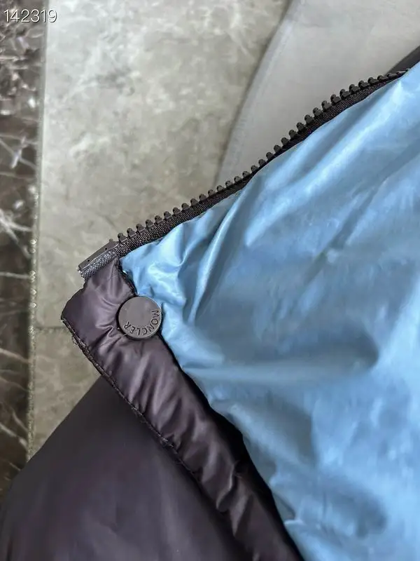 Moncler sz1-5 26yr197 (38)